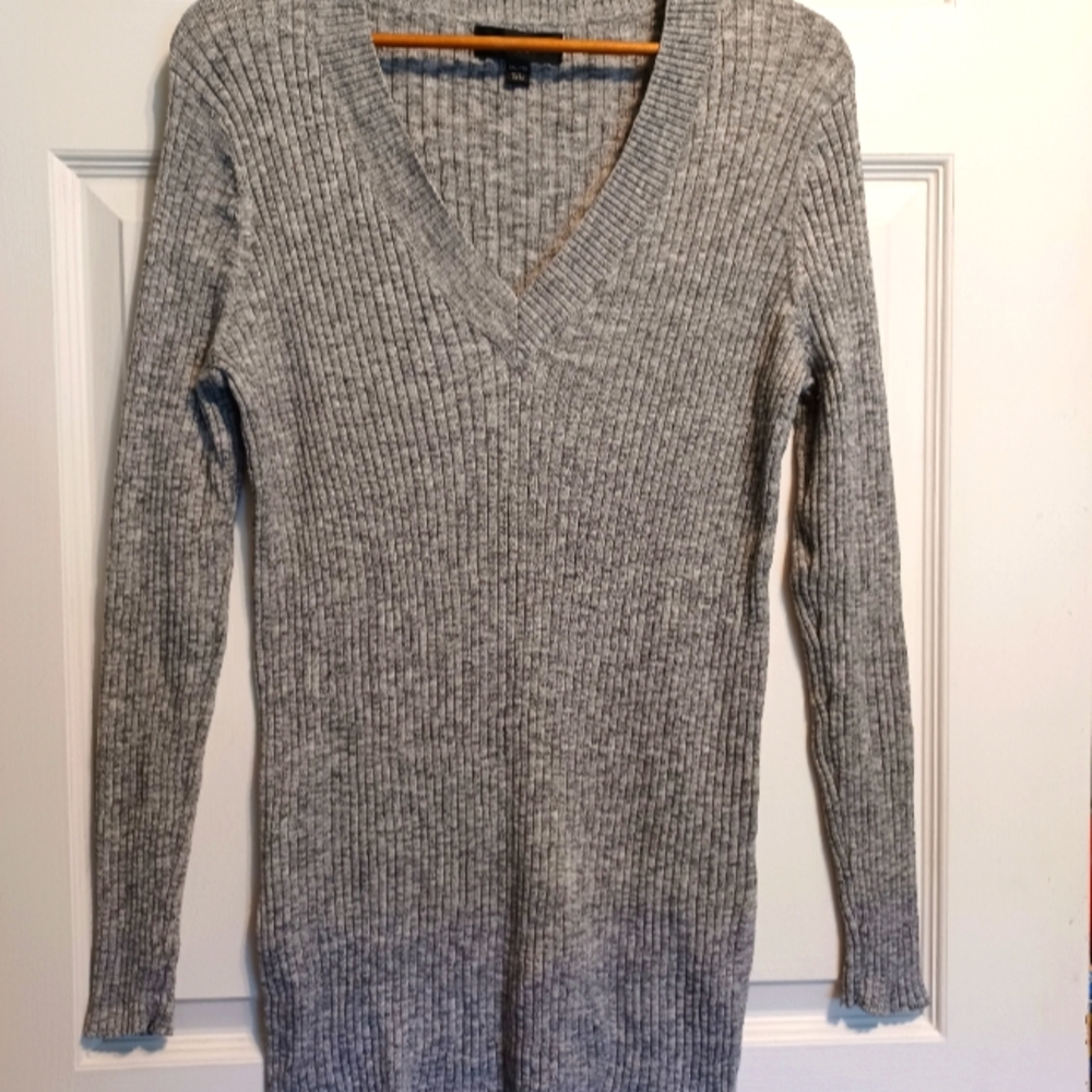 Mossimo Plus Size XXL Knit V-Neck Sweater Gray